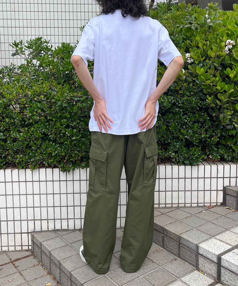 オフホワイト モデル:175cm Lサイズ着用
