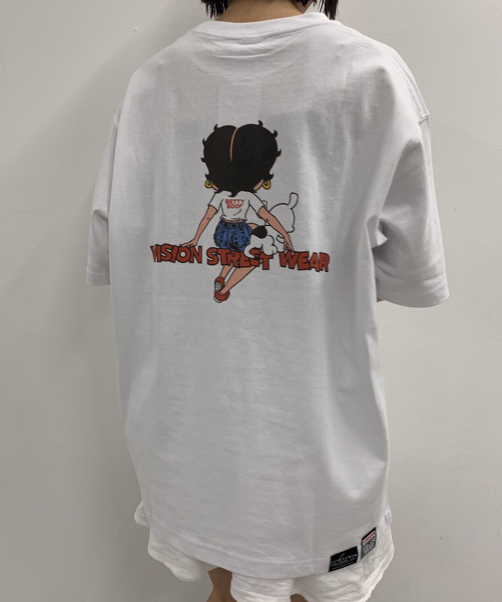 VISION BETTY T
