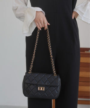 キルティングショルダーBAG