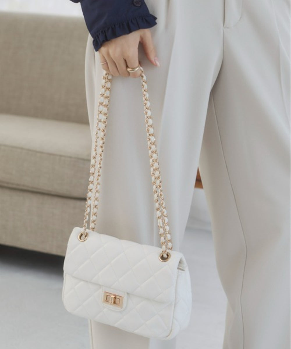 キルティングショルダーBAG