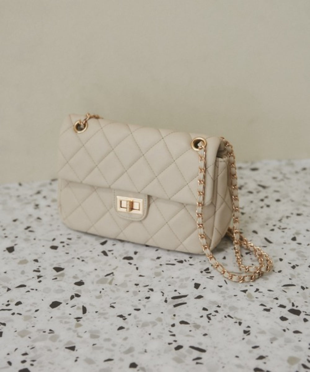 キルティングショルダーBAG