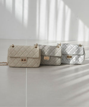 キルティングショルダーBAG