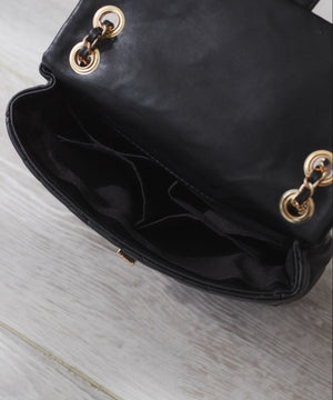 キルティングショルダーBAG