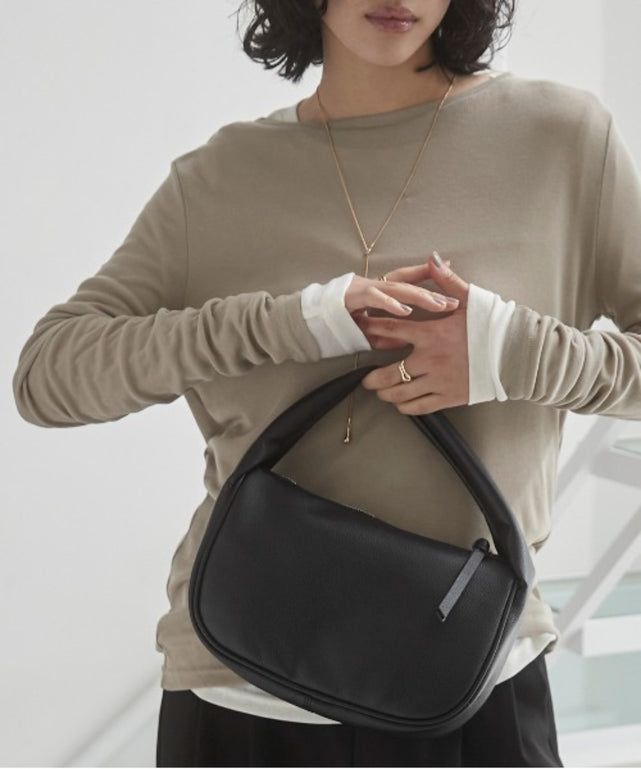 ハーフムーンBAG