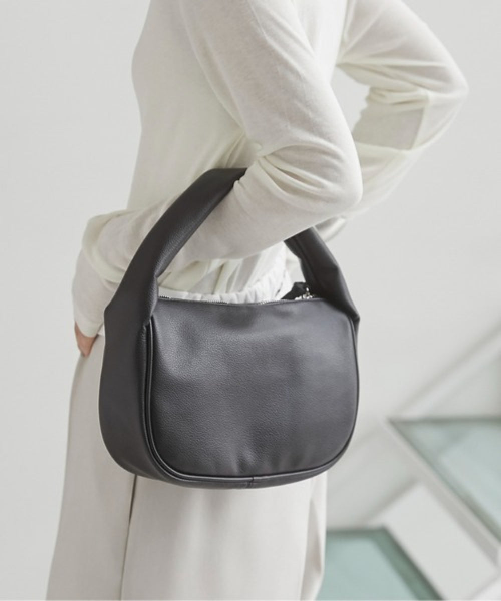 ハーフムーンBAG