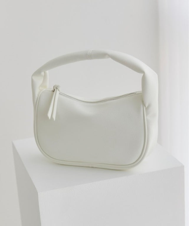 ハーフムーンBAG