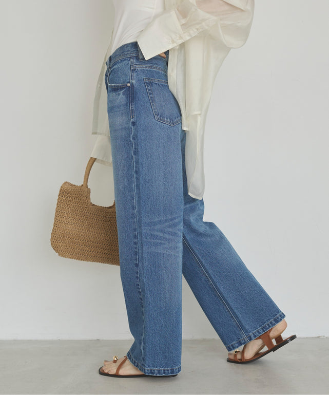 ワイドストレートデニムパンツ