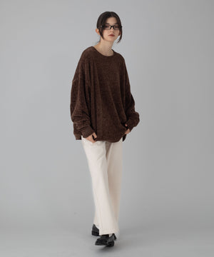 ブラウン モデル：162cm M着用
