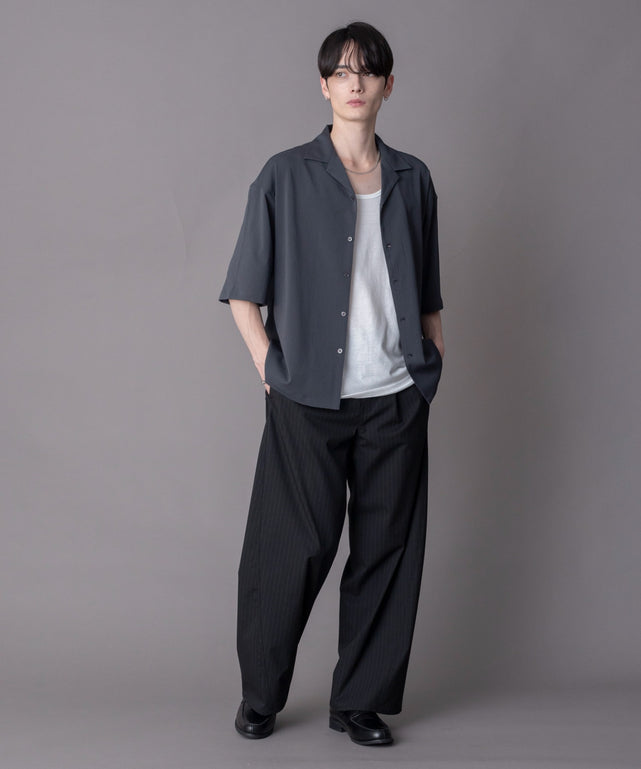 チャコール モデル：180cm L着用