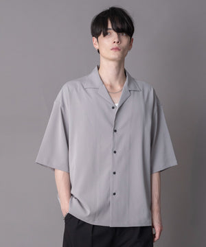 グレー モデル：180cm L着用