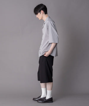 グレー モデル：180cm L着用
