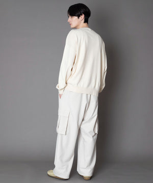 ｵﾌﾎﾜｲﾄ モデル：180cm L着用