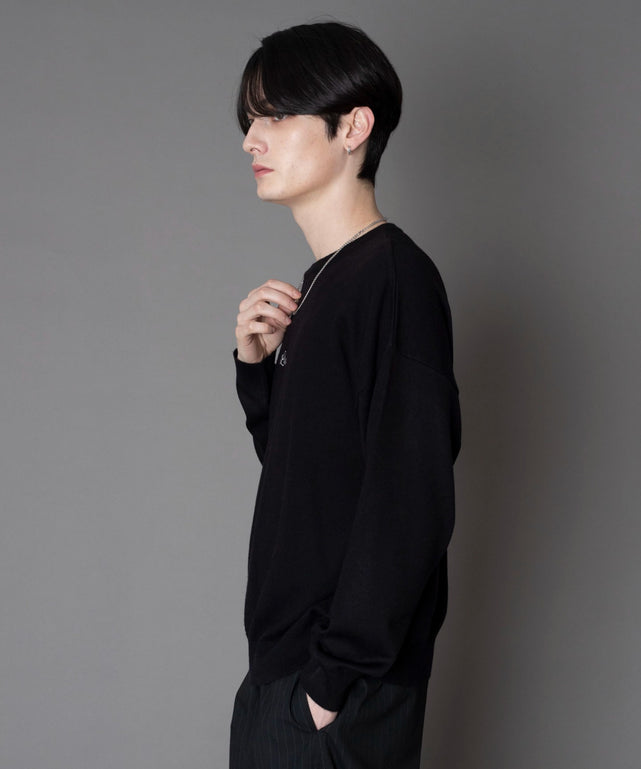 ﾌﾞﾗｯｸ モデル：180cm L着用