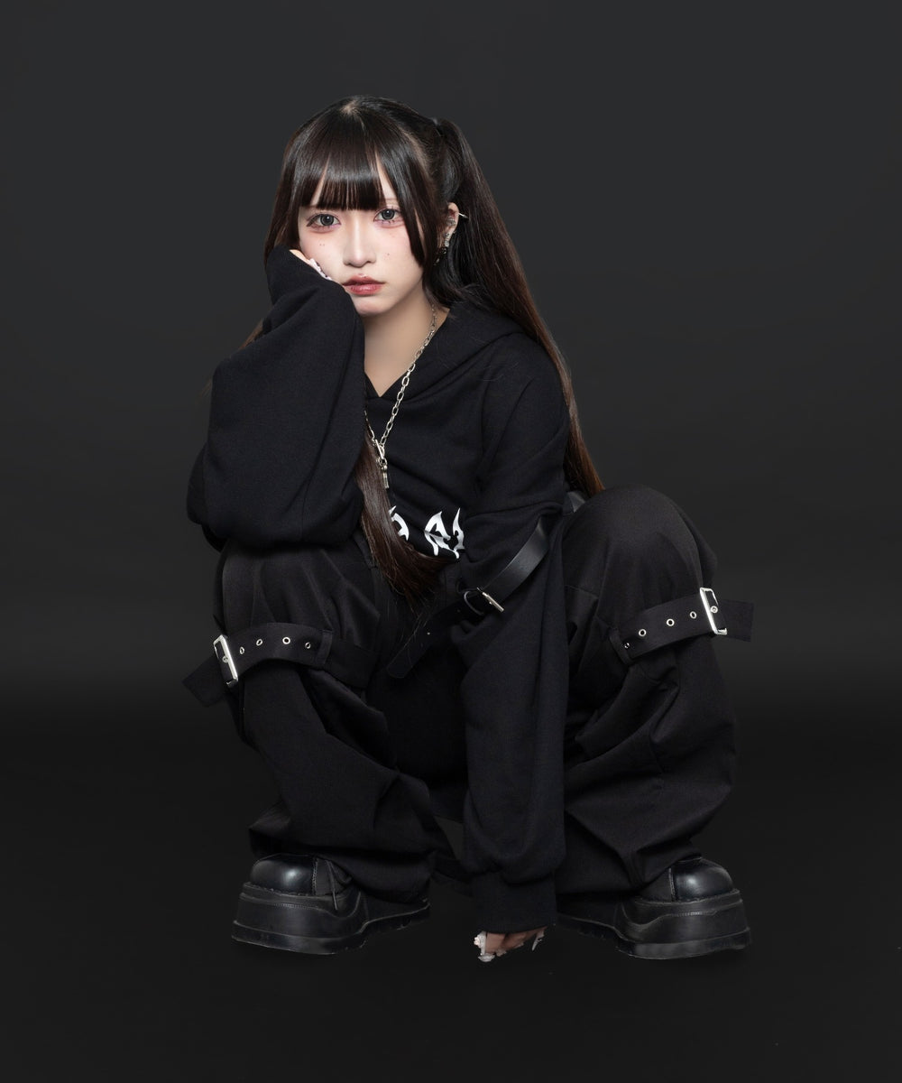 ブラック モデル:150cm M着用