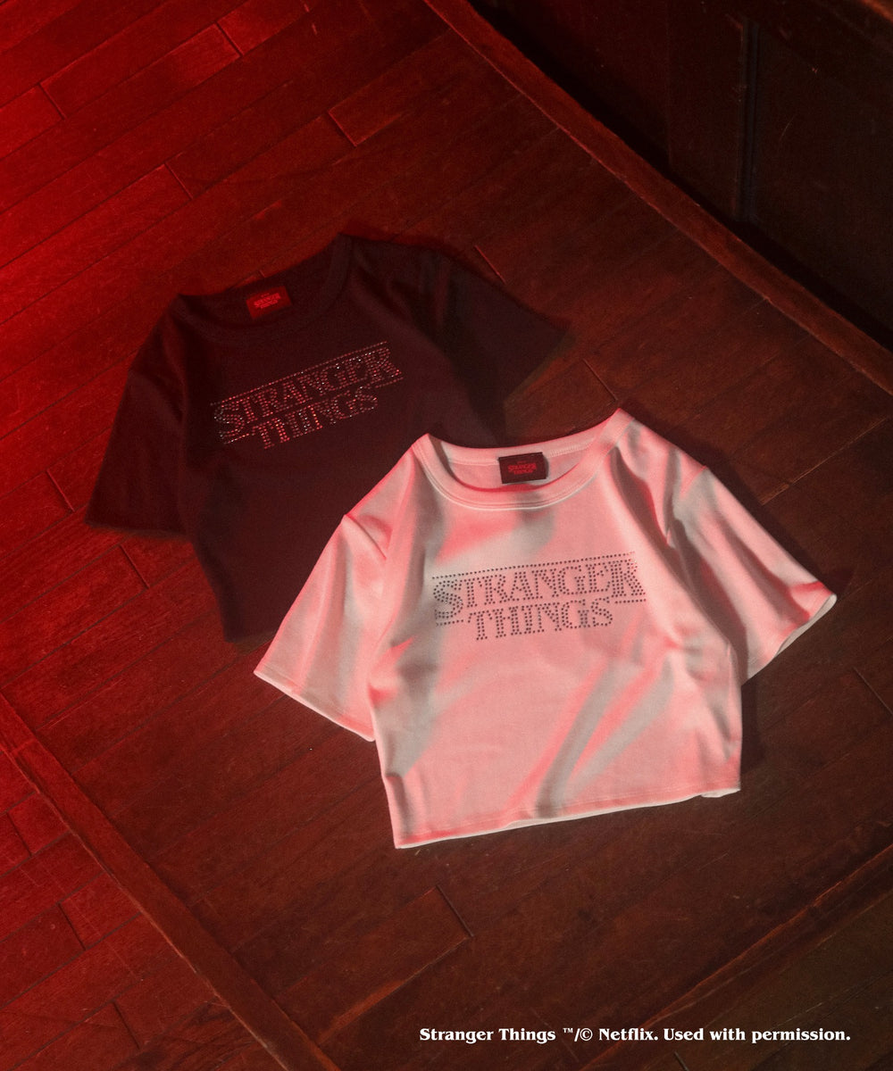 STRANGER　THINGSラインストーンT