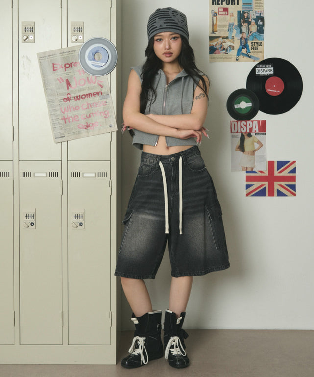ブラック モデル：163cm S着用