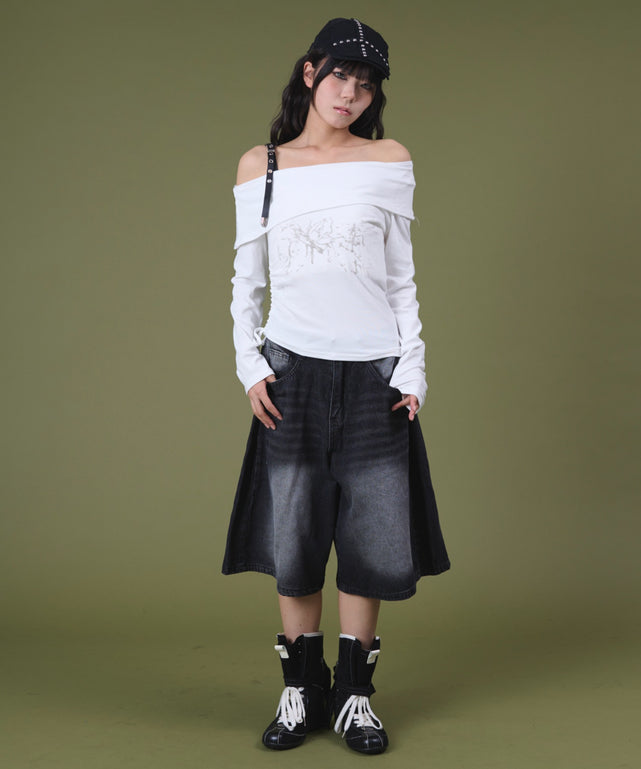 ブラック モデル：160cm S着用