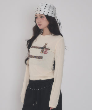 ベージュ モデル：163cm F着用
