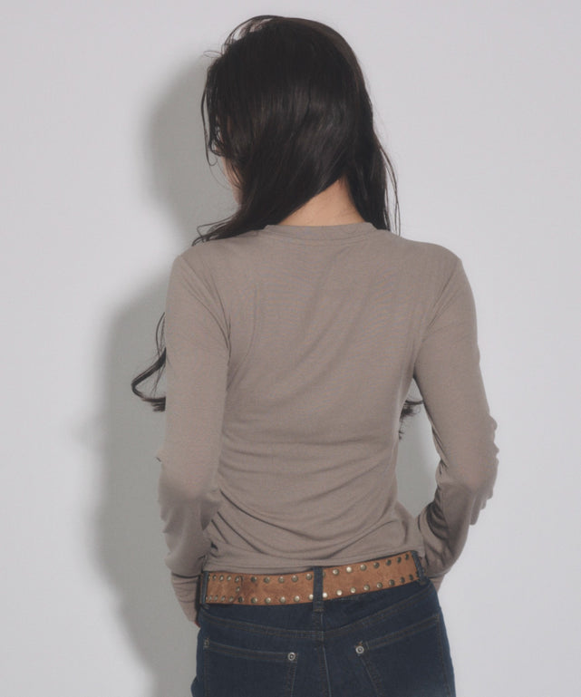 チャコール モデル：163cm F着用