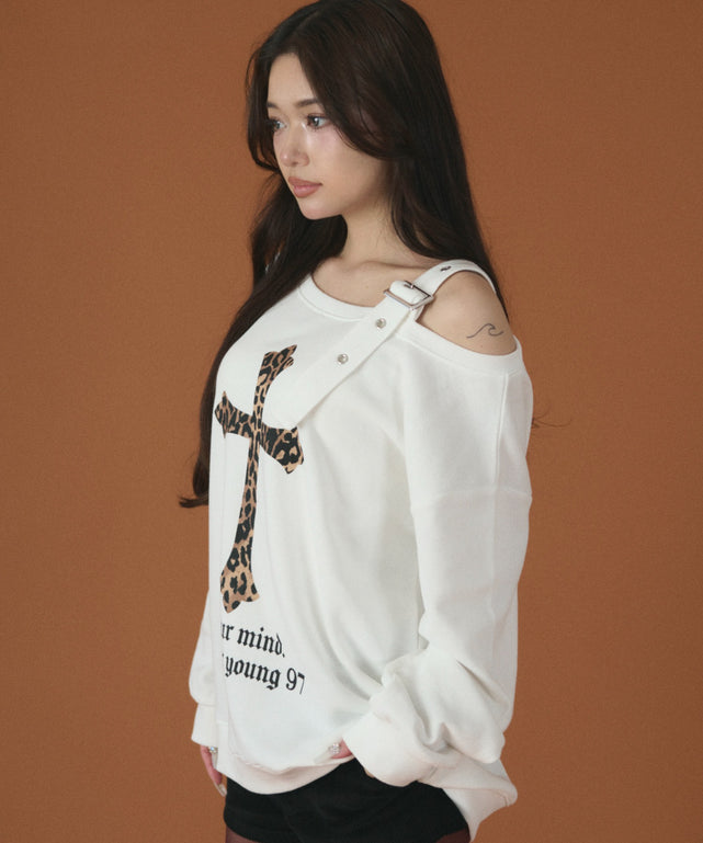 ホワイト モデル：163cm F着用