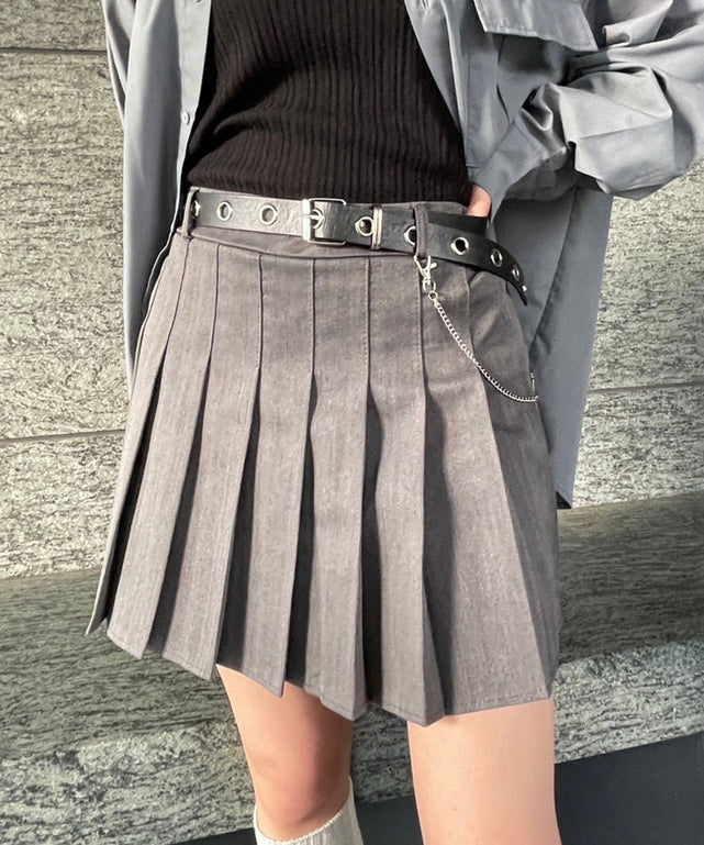 グレー モデル：154㎝ FREE着用