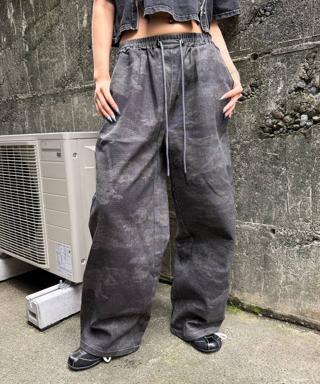 フラップスタッズカモフラパンツ/ブラック モデル:168cm F着用