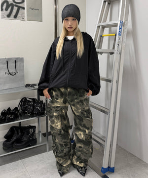 ブラック モデル:160cm F着用