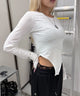 ホワイト モデル：160㎝ F着用