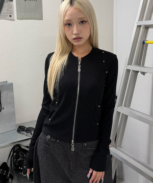ブラック モデル：160㎝ F着用