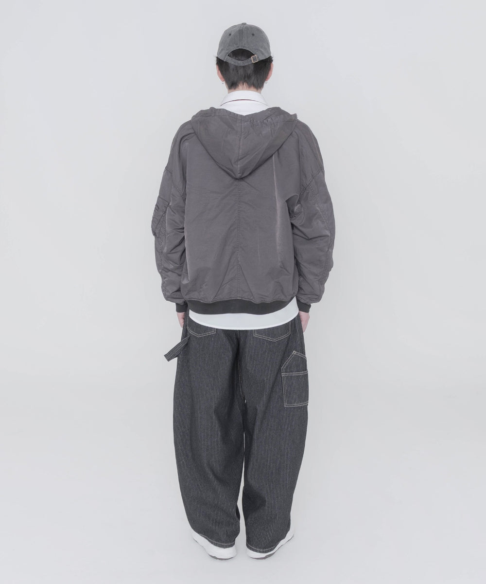 デニムインディゴ モデル:178cm L着用