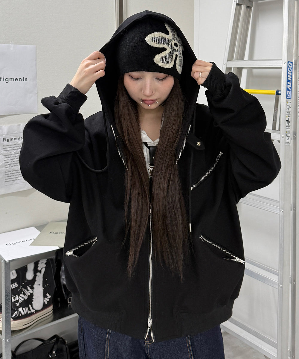ブラック 　モデル：159cm F着用