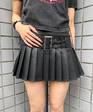 ブラック モデル:168cm M着用