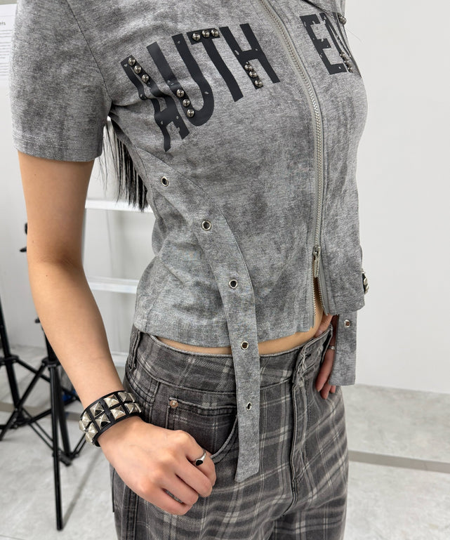 グレー モデル:168cm F着用
