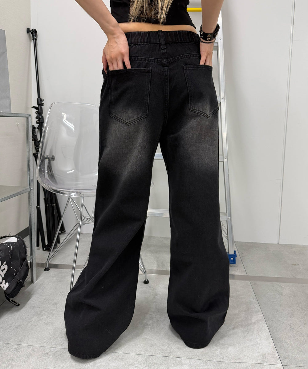 ブラック モデル:168cm L着用