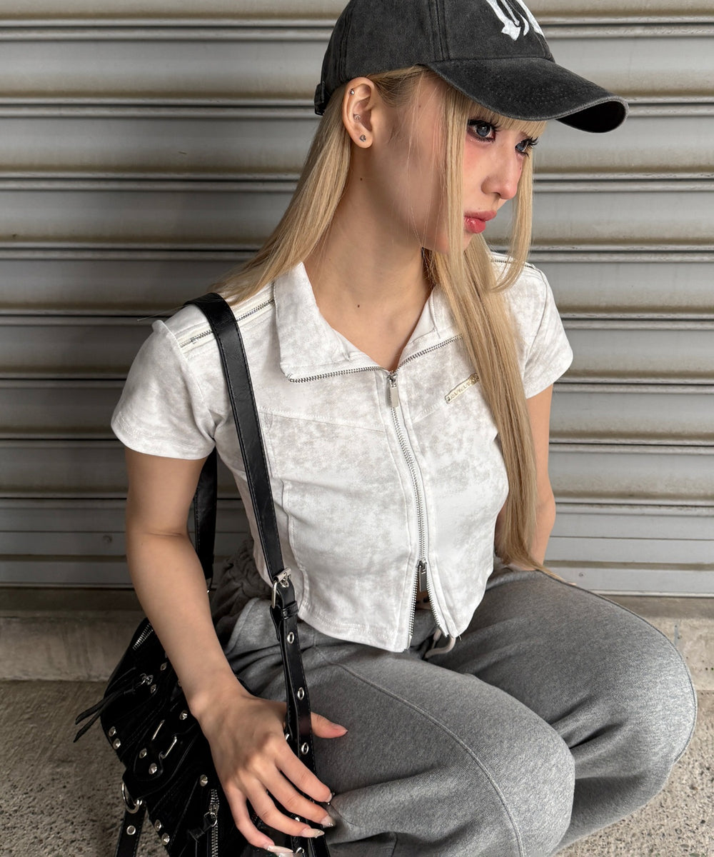ホワイト モデル：168cm F着用