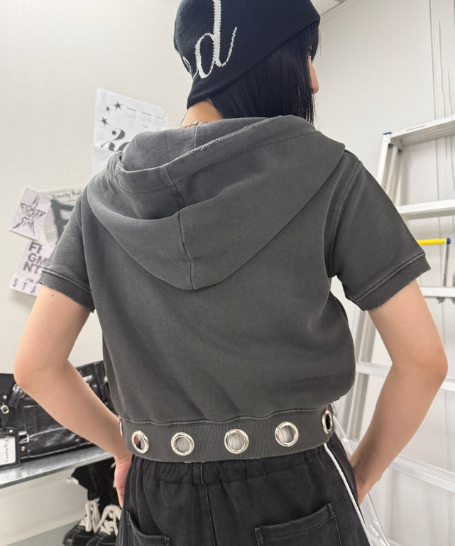 チャコール モデル:168cm F着用