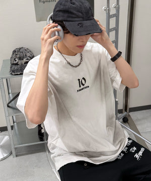 ホワイト モデル:176cm F着用