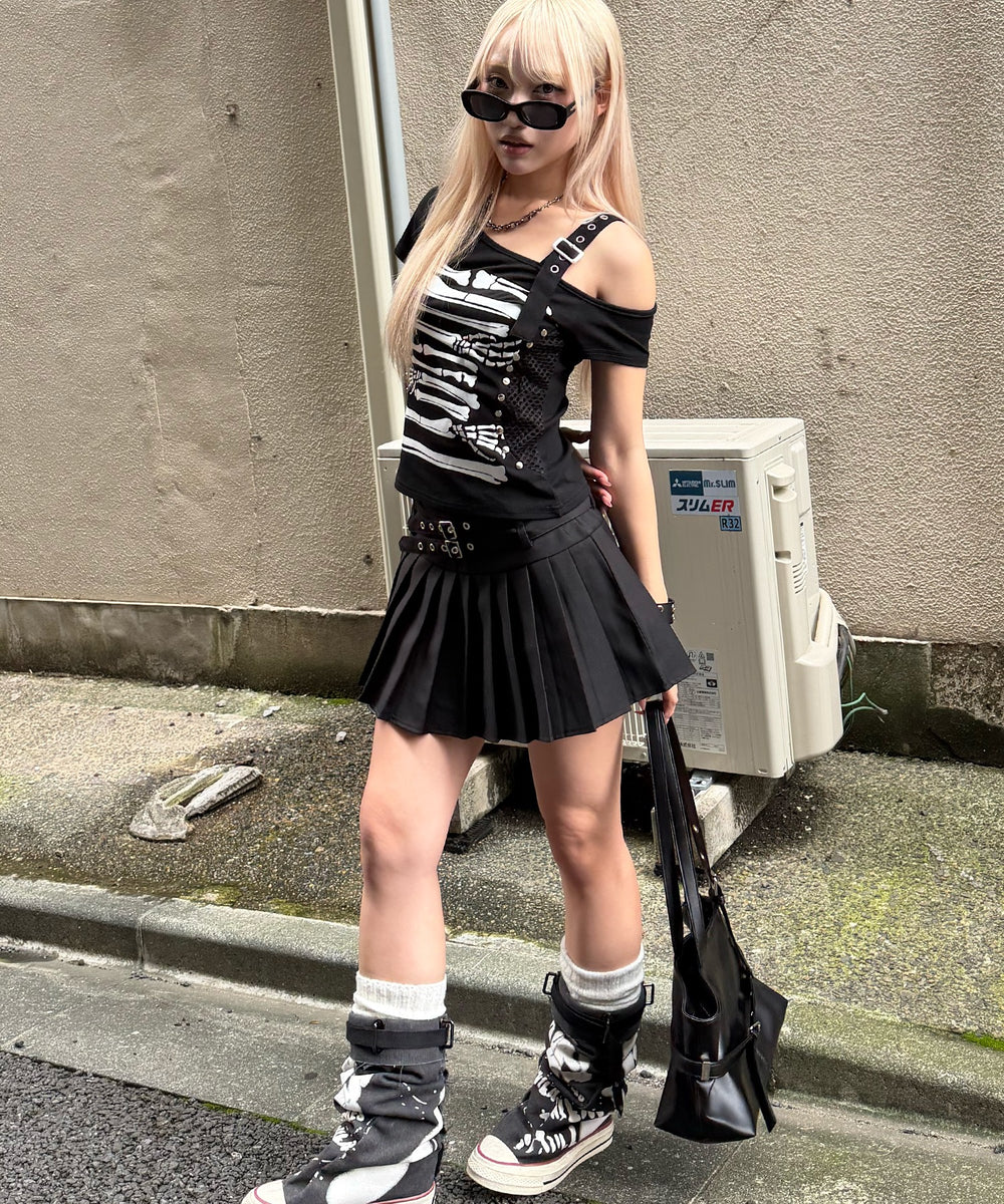 ブラック モデル:160cm S着用