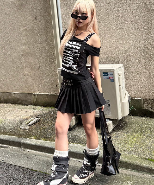 ブラック モデル:160cm S着用