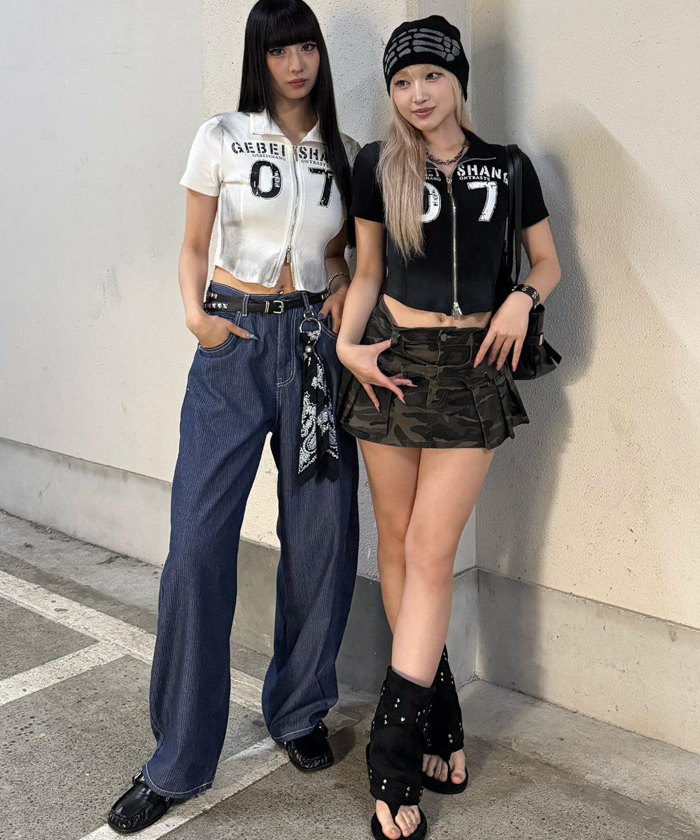 ナンバリングジップアップトップス