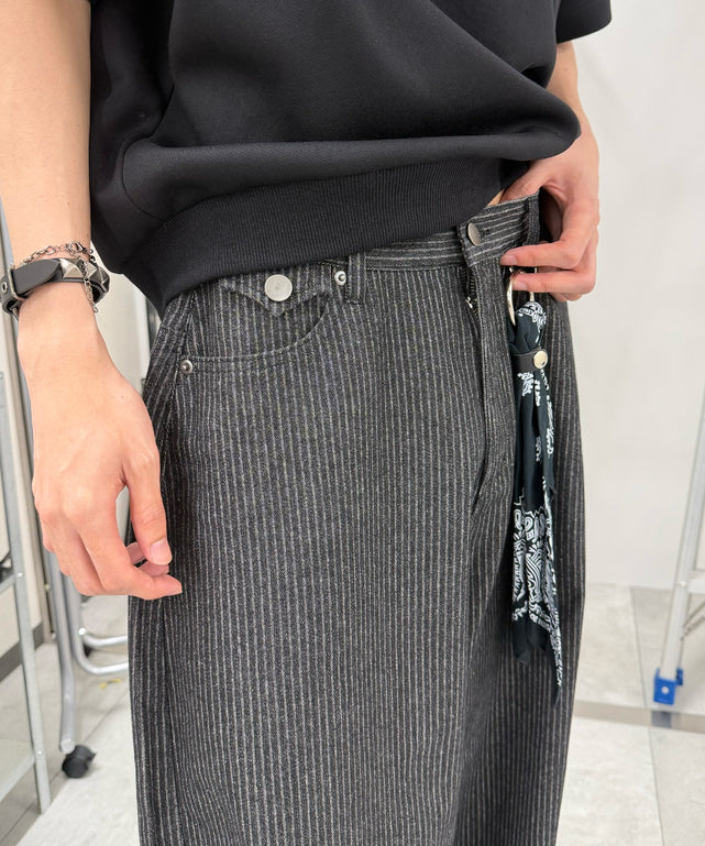 ブラック モデル:176cm L着用