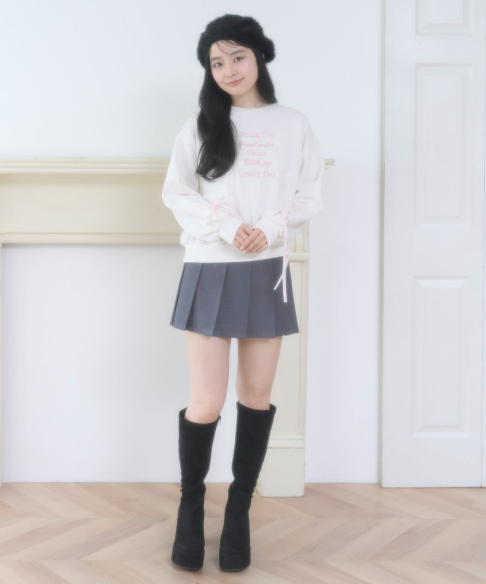 ホワイトアイボリー モデル：160cm F着用