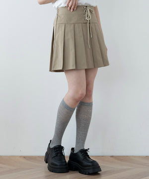 ベージュ モデル：155cm F着用