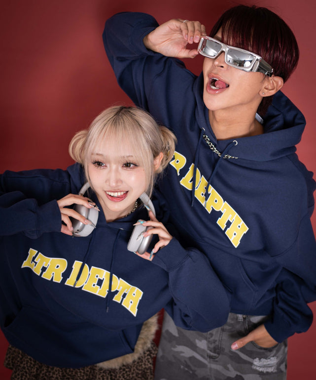 ネイビー