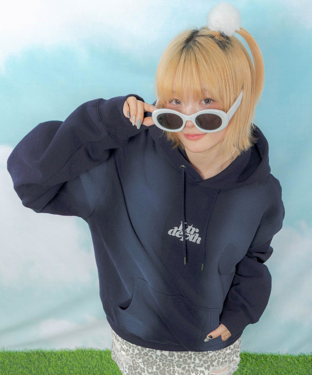 ネイビー モデル：154cm M着用