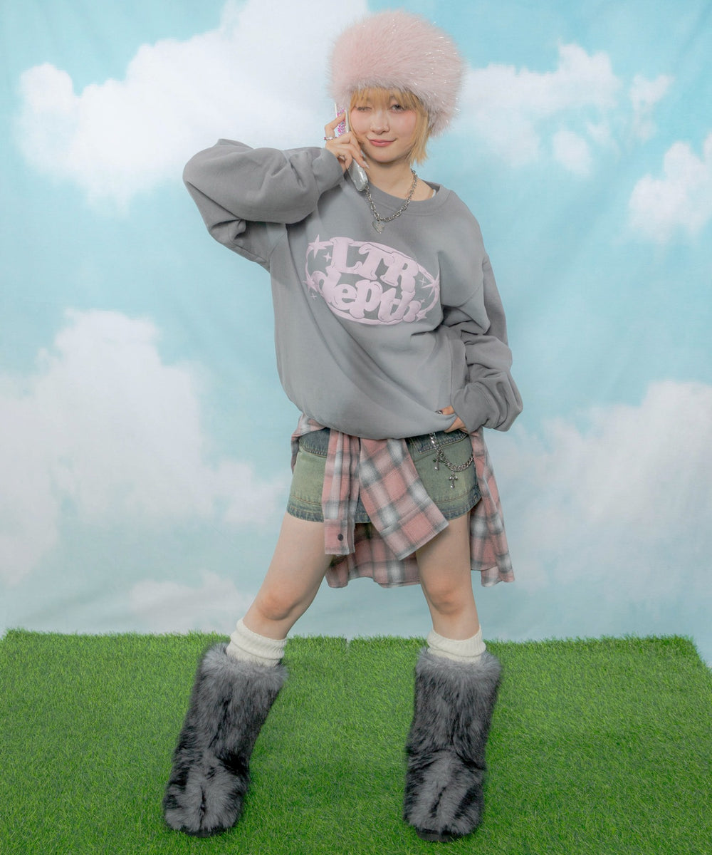 グレーソノタ モデル：154cm M着用