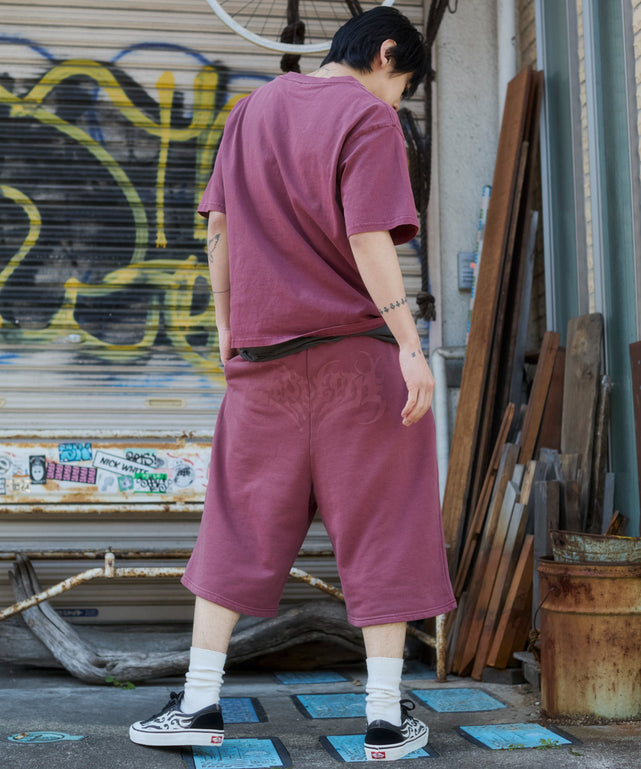 ピンク モデル：175cm L着用