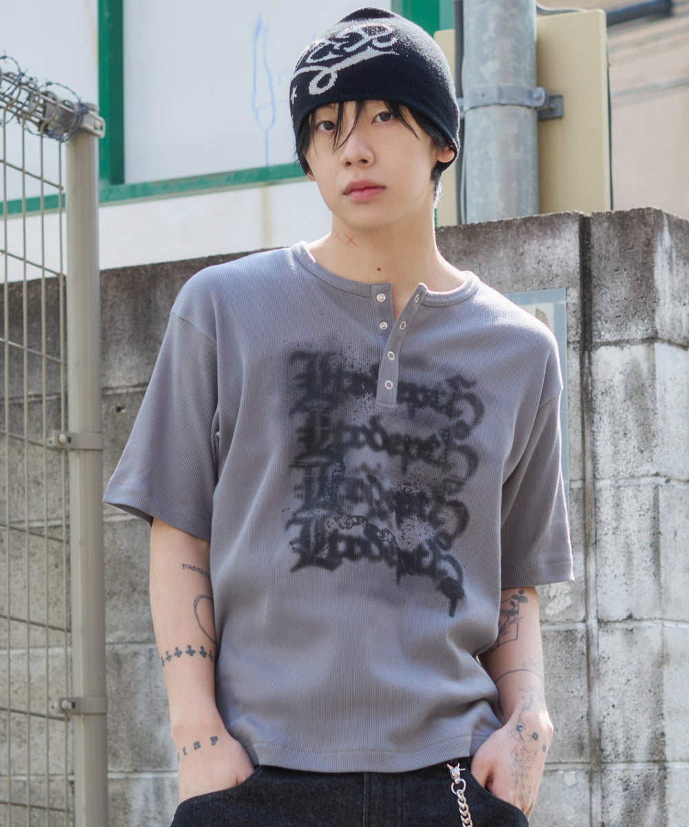 グレー モデル：175cm L着用