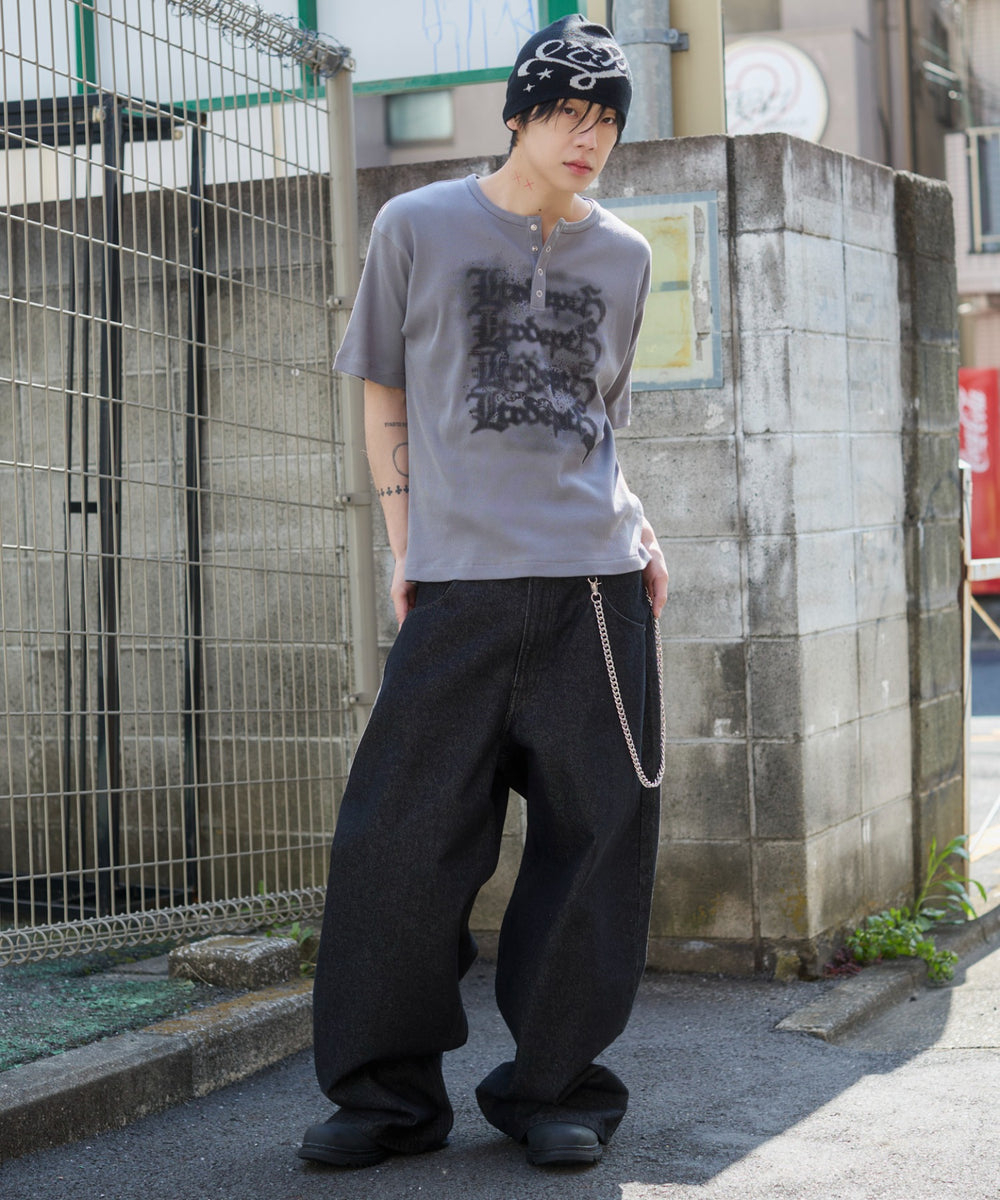 グレー モデル：175cm L着用