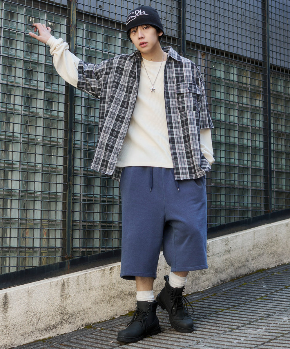ネイビー モデル：175cm L着用